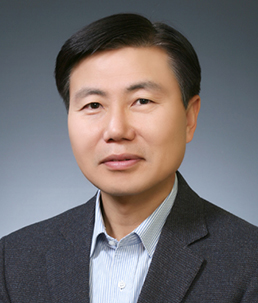 박덕규 교수